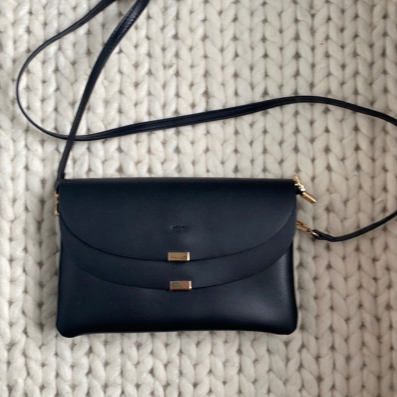 Purse - Picture 1 of 2